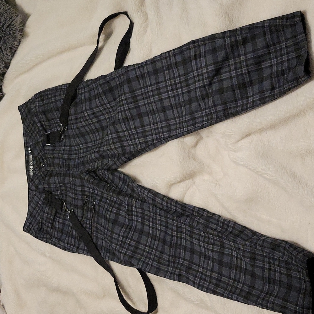 HT Denim Hi-Rise Super Skinny size 13. Only worn once.